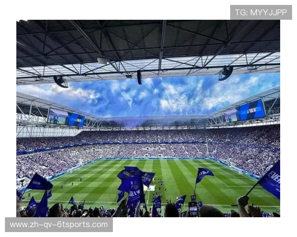 英超球队的球场广告布局